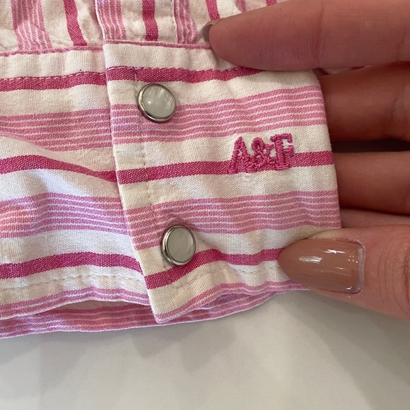 Authentic Y2K Abercrombie and Fitch Western Striped Pink Button Down - Picture 2 of 5